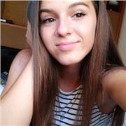 Alumna de universidad da clases particulares de matemáticas para alumnos de primaria y ESO